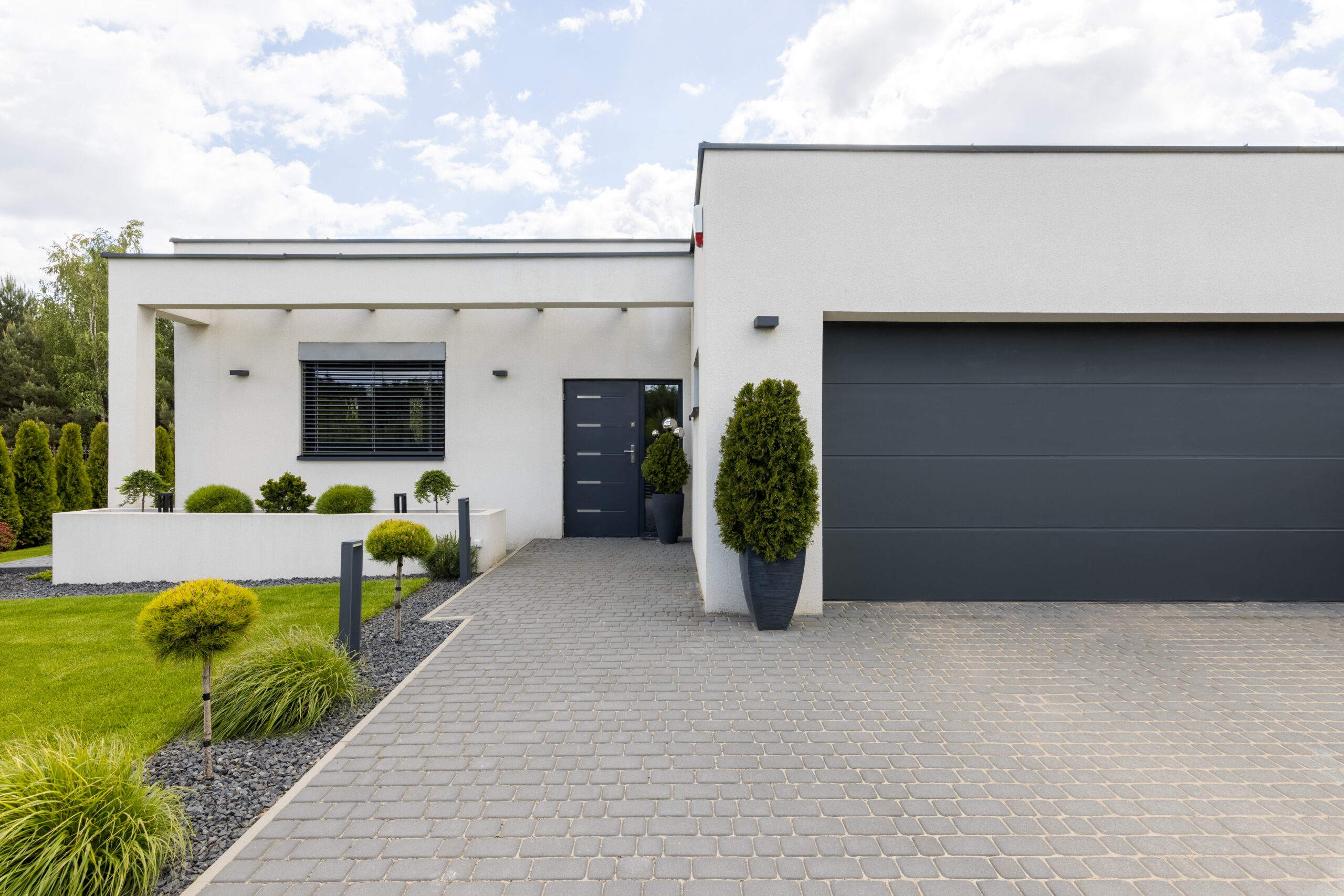 how does garage addition impact home value